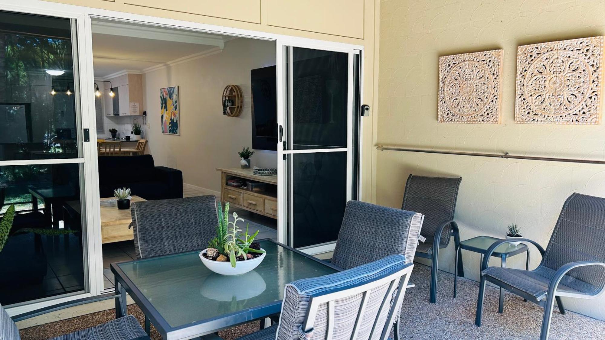 Santana'S Getaway Apartment Агнес Уотър Екстериор снимка